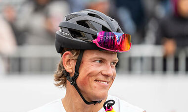 Не встояв на ногах. Норвезький лижник зламав кістку під час розминки