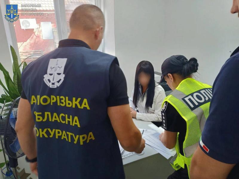 Облава на корупціонерів серед посадовців та державних службовців і чиновників не припиняється. У двох областях оголошено разом 29 підозр фігурантам, які гуртом привласнили щонайменше 375 мільйонів гривень