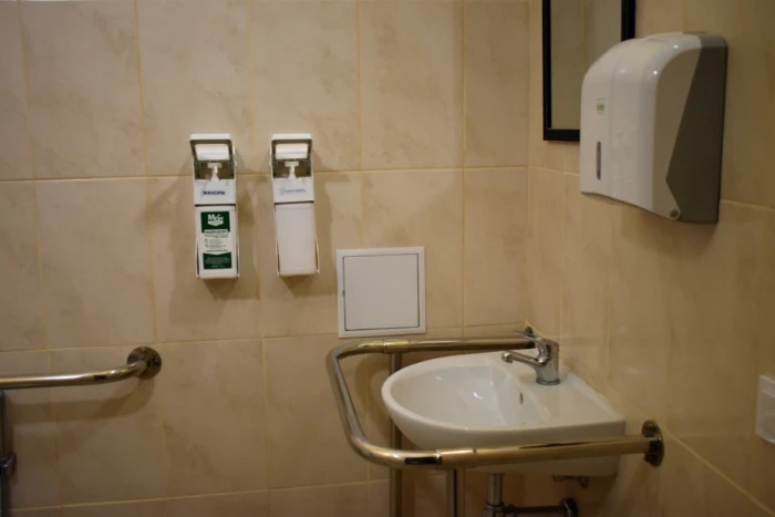 Приміщення Луцької міської клінічної лікарні перевірили на доступність