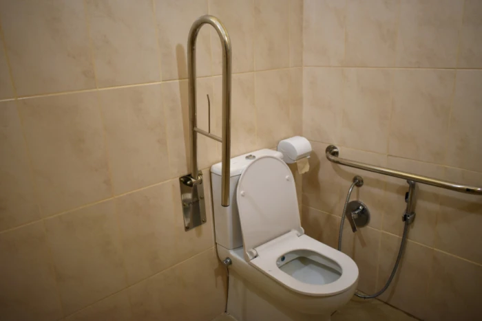 Приміщення Луцької міської клінічної лікарні перевірили на доступність