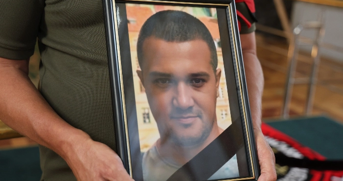 У Луцьку попрощалися із загиблим воїном Юрієм Васюком