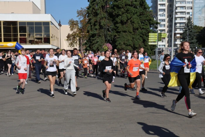 У Луцьку відбувся Всеукраїнський патріотичний забіг &laquo;Шаную воїнів, біжу за Героїв України&raquo;. ФОТО