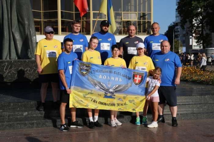 У Луцьку відбувся Всеукраїнський патріотичний забіг &laquo;Шаную воїнів, біжу за Героїв України&raquo;. ФОТО