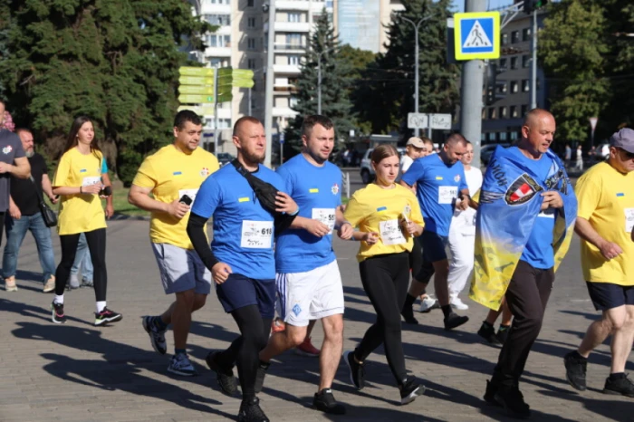 У Луцьку відбувся Всеукраїнський патріотичний забіг &laquo;Шаную воїнів, біжу за Героїв України&raquo;. ФОТО