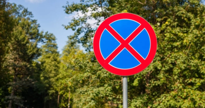 У Луцьку за день зафіксували 351 порушення правил зупинки та паркування авто