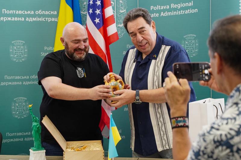 У Полтаві презентували українсько-американський проєкт «До Батьківщини!», присвячений 34-й річниці Незалежності