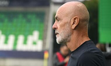 ВІДЕО. Кін, який отримав червону, показав, як Сарапій тягав його за волосся