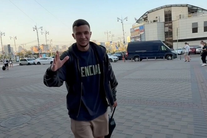 ВІДЕО. Збірна України вирушила на збори перед двома матчами відбору ЧС