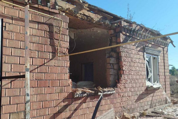 Ворог атакував Нікопольський та Синельниківський райони: є постраждалі, багато руйнувань