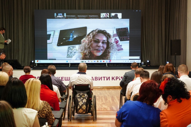 Всеукраїнська кампанія «Коли можеш»: Полтава долучилася до національного діалогу про безбар’єрні комунікації