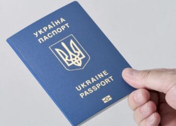 оформление паспорта за границей