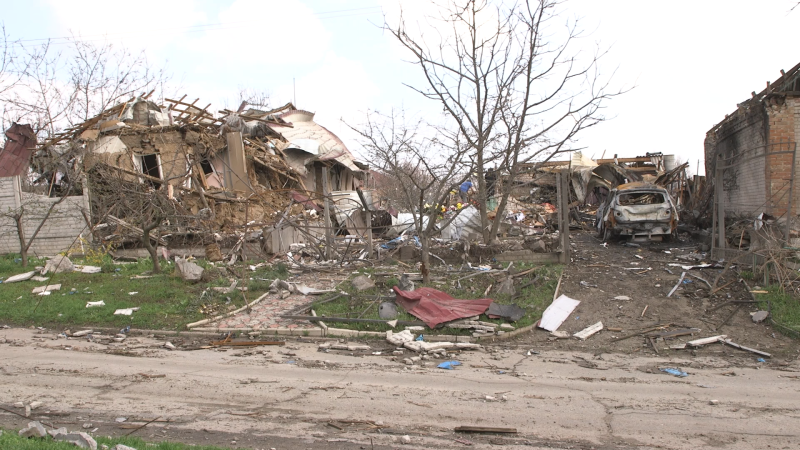 Запорізька область під обстрілами: у Малокатеринівці за 12 км від фронту залишаються сімu0027ї з дітьми