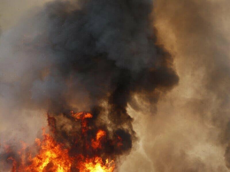 Українські дрони атакували Киришський НПЗ у Ленінградській області