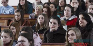 Кілька харківських університетів готуються до переходу на офлайн-навчання