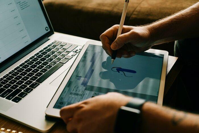 Canva для чайників: для хмельничан запускають безоплатний онлайн-курс по роботі у графічному редакторі