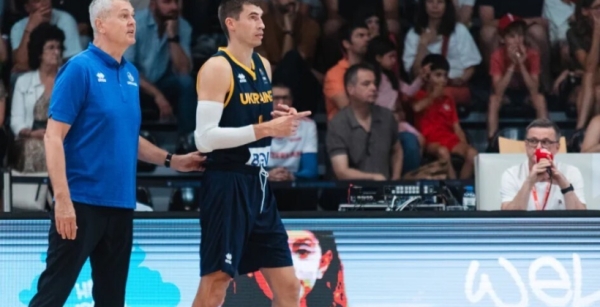 Форвард збірної України з баскетболу Липовий перейшов у Рапід Бухарест Форвард збірної України з баскетболу Липовий перейшов у Рапід Бухарест