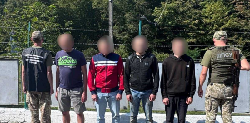 8000$ за втечу: прикордонники зупинили прорив на Румунію (ФОТО)