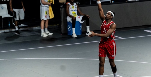 Форвард збірної України U-20 з баскетболу Йяму продовжив контракт із Баварією Форвард збірної України U-20 з баскетболу Йяму продовжив контракт із Баварією