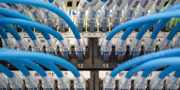 VPS чи виділений сервер
