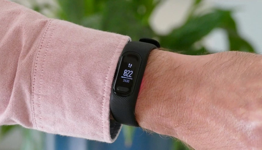 фітнес-браслет Garmin
