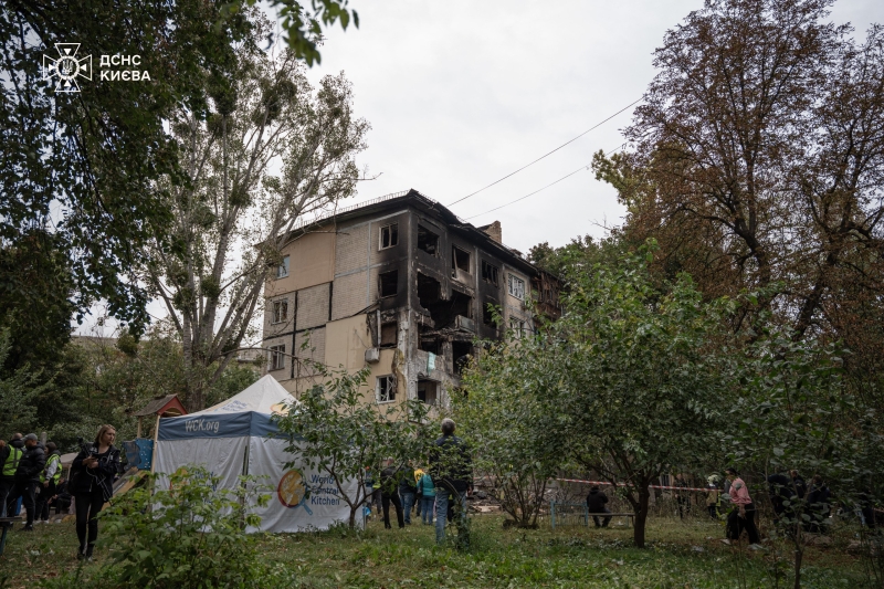 Аварійно-рятувальні роботи у Києві завершено: відома остаточна кількість жертв і постраждалих