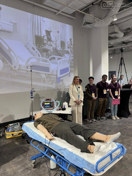 Лікарі Хмельницької міської лікарні - призери першого Чемпіонату з серцево-легеневої реанімації