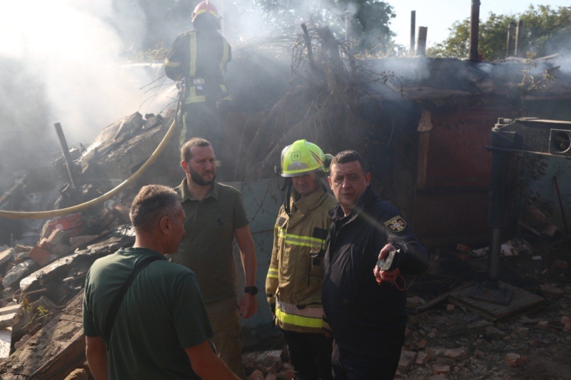 Україну атакували дронами й ракетами: є руйнування й жертва на Хмельниччині