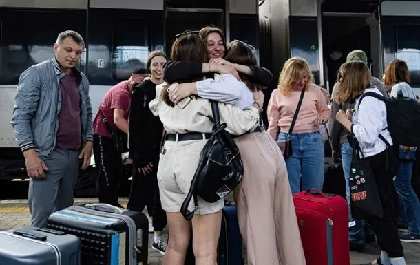 Як ЄС планує завершувати тимчасовий захист українців, які втекли від війни