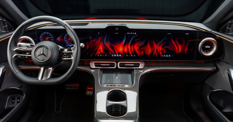 Mercedes поверне фізичні клавіші в поточні моделі та збереже для майбутніх автомобілів