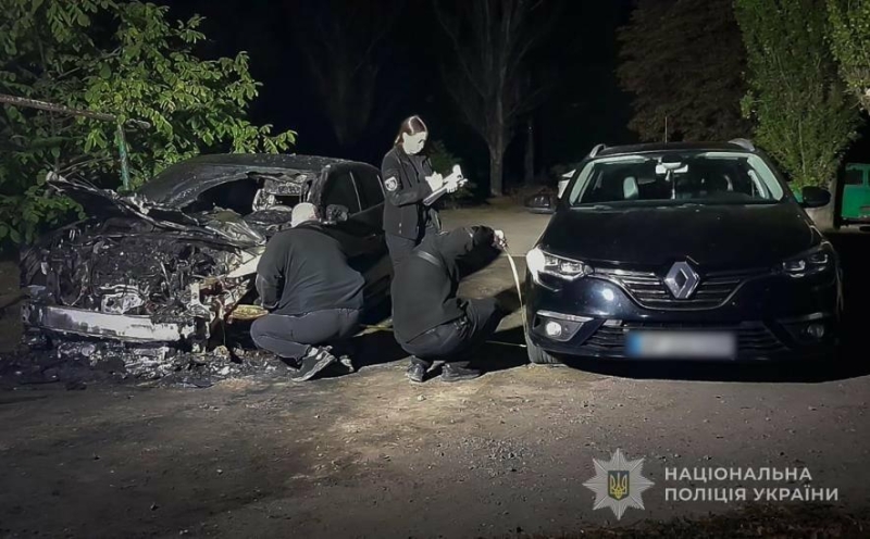 Нічний підпал у Запоріжжі: чоловік спалив Nissan через фінансовий конфлікт
