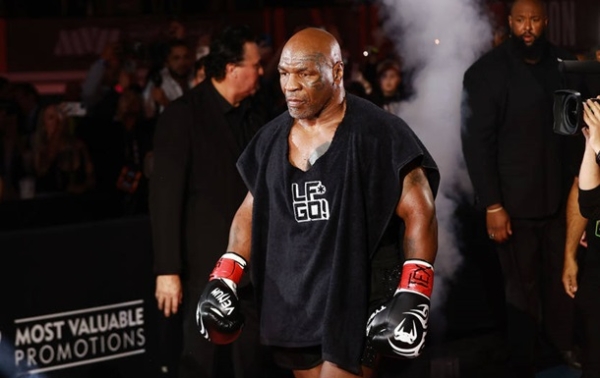 Майк Тайсон виділяє свій майбутній бій із Мейвезером як неперевершений