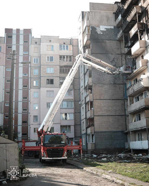 Удар по Києву 7 вересня. Рятувальники завершили роботи у Святошинському районі