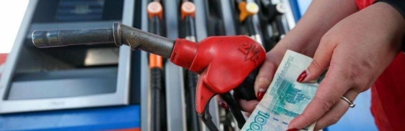 Бензинова криза докотилася до окупованих територій України. Що відбувається, - ФОТО, ІНФОГРАФІКА