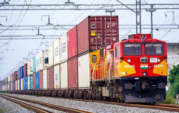 Купівля російської нафти: Індія заявила, що "врятувала світову економіку" Купівля російської нафти: Індія заявила, що "врятувала світову економіку"