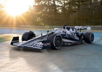 Формула-1: Альфа Таурі представила авто на сезон 2022 року