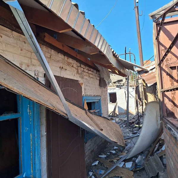 Близько трьох з половиною атак протягом дня: ворог бив по Нікопольщині безпілотниками й артилерією