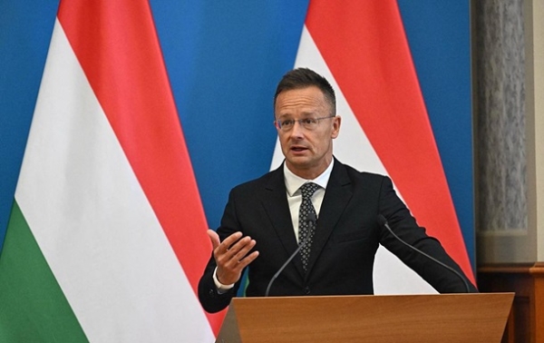 Угорщина підписала газову угоду з Shell на 10 років Угорщина підписала газову угоду з Shell на 10 років