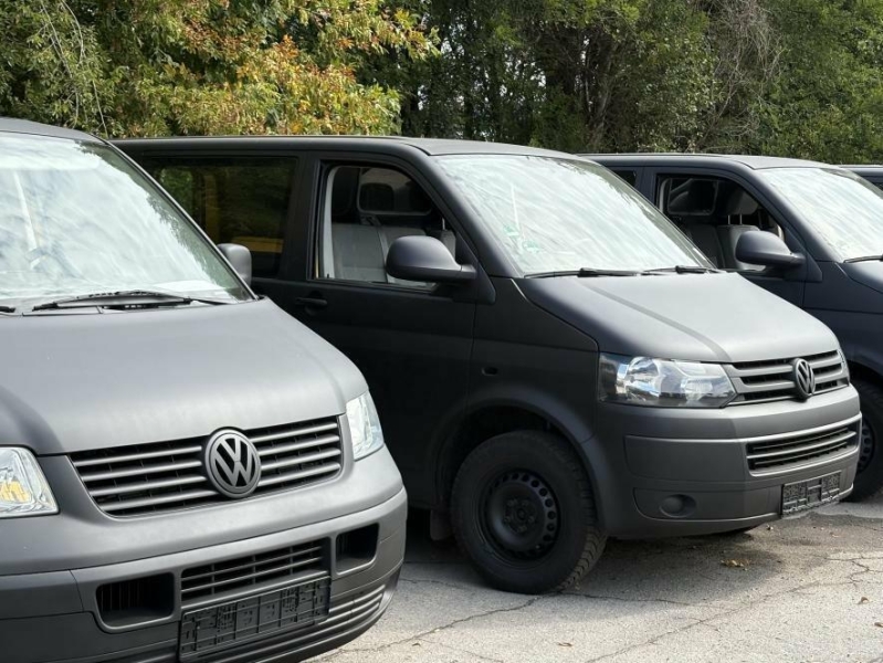 Бригади, що боронять Запорізький напрямок, отримали від громади 13 автівок