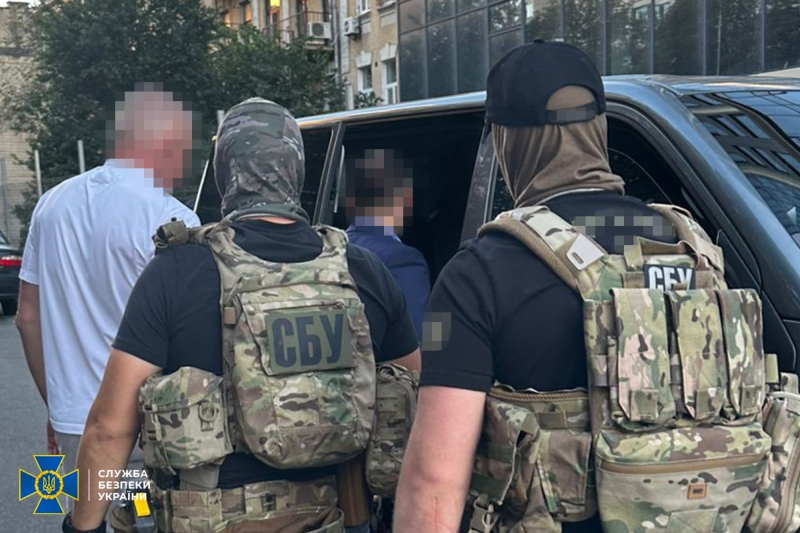 Колишнього топподатківця затримано за підозрою у створенні конвертаційного центру