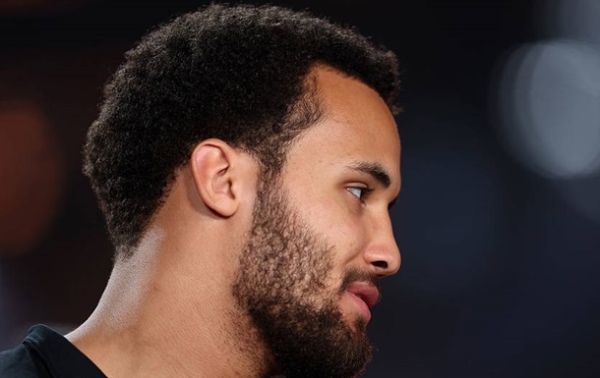 Великі амбіції: тренер вірить у чемпіонське майбутнє Ітауми Великі амбіції: тренер вірить у чемпіонське майбутнє Ітауми