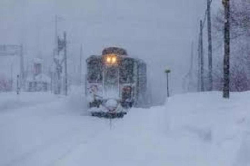 "Несамовите похолодання та холоднющий дощ вперіщать з дикою силою в Україні, іде злива і холод": куде пре сніг і мороз?