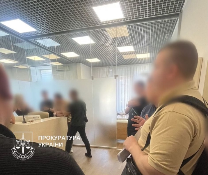 Колишнього топподатківця затримано за підозрою у створенні конвертаційного центру