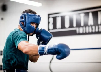 боксерський шолом