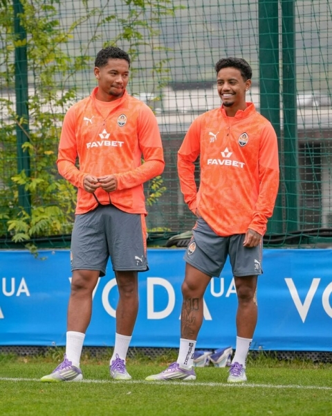 ФОТО. Повернення викликаних до збірних. Шахтар провів тренування