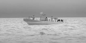 ГУР поділилося кадрами серпневої спецоперації в Чорному морі: знищено катер, РЛС і окупантів