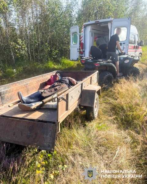 Костопільчанка застрягла у болоті й пролежала там добу (ФОТО)