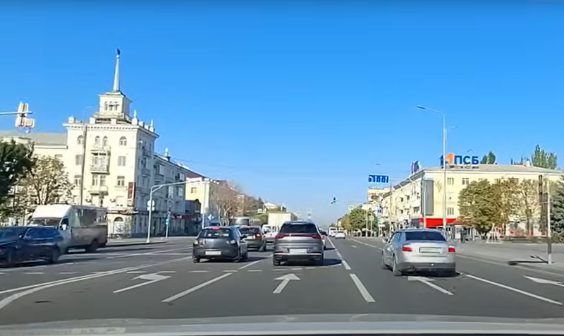 Луганськ: зруйноване свято та нарратив, який засліплює правду