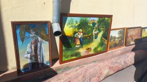 На Поштовій у Рівному - концерт, картини і допомога захисникам (ФОТО)