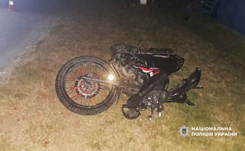 На Володимиреччині мотоцикліст в’їхав у пішоходів – є загиблий