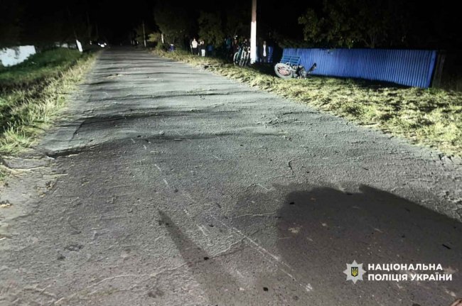 На Володимиреччині мотоцикліст в’їхав у пішоходів – є загиблий